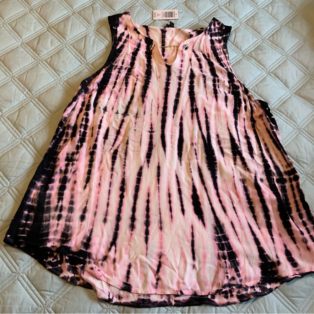 Torrid shirt NWT